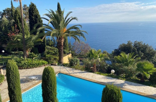 Theoule-Superieur Villa | Villa mit Panorameblick aufs Meer