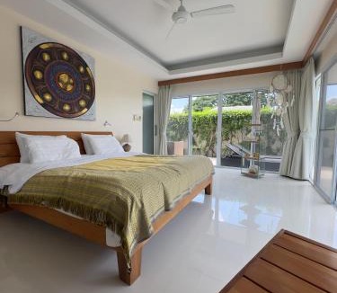 Bophut Villa | Villa mit privatem Pool 50 m zum Strand Ruhiger Luxus in Plai Leam