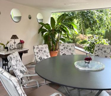 Breitenguessbach Villa | Villa mit Waldzugang bei Bamberg - 300 m2 - Family & Friends Retreat