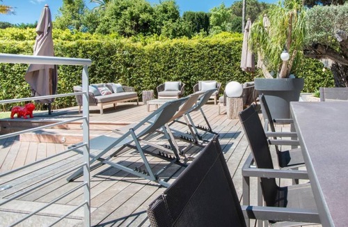 Cap-Ferrat Apartment | Villa Moderne avec Piscine et jardin
