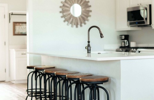 Lincolnville House | Villa Mojito Lakefront Home + APTs Sleeps 24