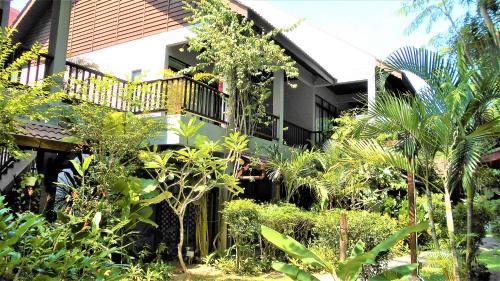 Pantai Tengah Resort | Villa Molek