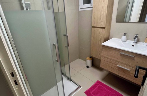 Baud House | Villa Monica