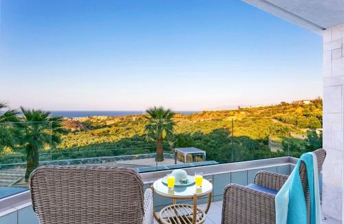 Old Hersonissos Villa | Villa Monroe by Villa Plus