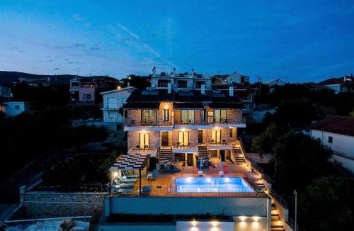 Perdika Villa | Villa "Mons & Mare"