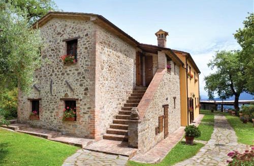 Umbertide Villa | Villa Montecastelli by Mmega