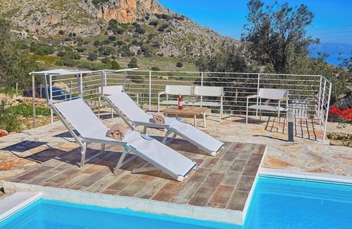 Castellammare del Golfo Villa | VILLA MONTEMAR