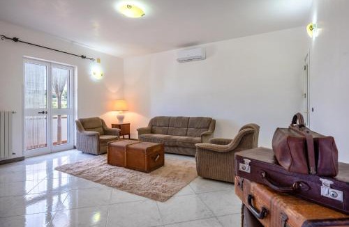 Ceglie Messapica Villa | Villa Montevicoli