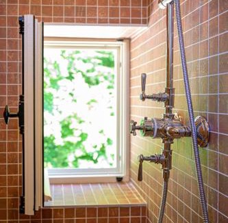 Saint-Jean-le-Thomas Hotel | Villa MONTGOMMERY