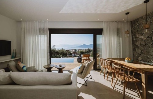 Aktio-Vonitsa Villa | Villa Morby Summary: