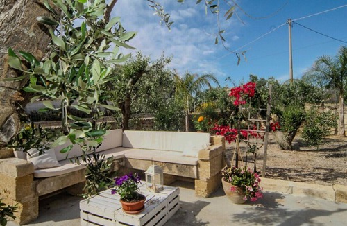Posto Rosso Villa | Villa Mortella - Castelfranco di Sotto
