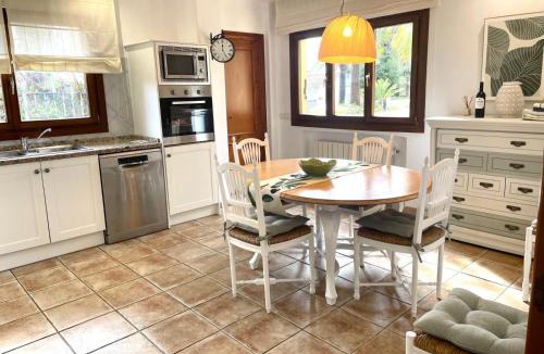 Carib Playa Villa | Villa Moumi