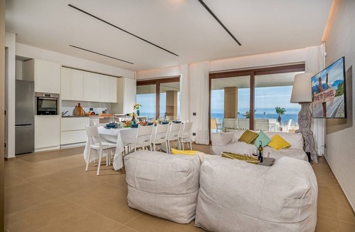 Sciacca Villa | Villa Mulberry 10, Emma Villas