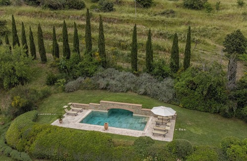 Cortona Villa | Villa Mulinoavento with magnificent view 5 minutes walking downtown