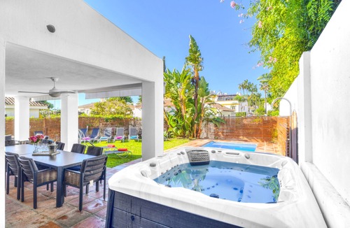 Golden Mile Villa | Villa Murillo - Casablanca Beach