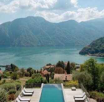 Azzano Villa | Villa MUSA