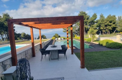 Afytos Villa | Villa Musa with private pool