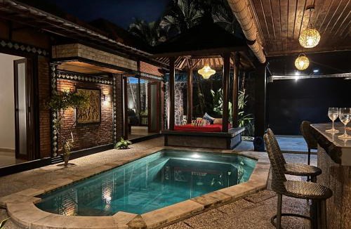 Sunset Road Villa | Villa Mutti
