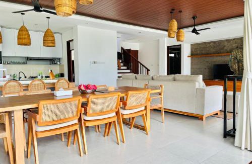 Abiansemal Villa | Villa Nakula