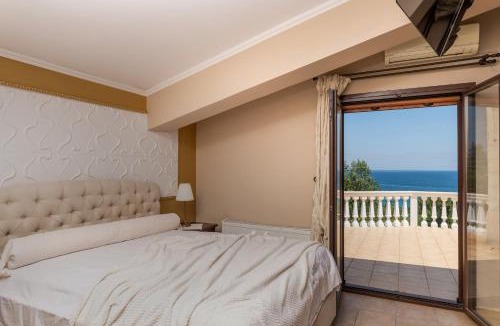 Akrotiri Villa | Villa Napolia