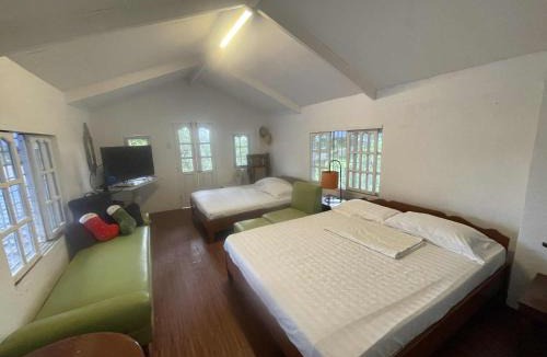 Lucban House | Villa Navidad Underpass