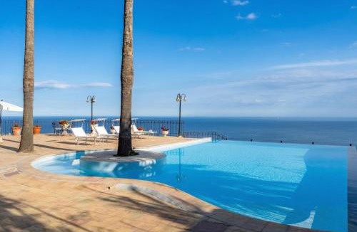Letojanni Villa | Villa Nerissa