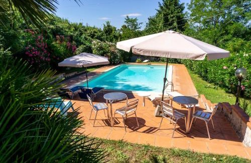 Lorenzana Bed & Breakfast | Villa Nerone B&B