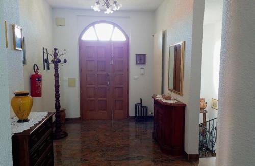 Monteodorisio Apartment | Villa Nicol