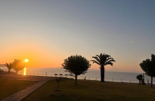 Sithonia Villa | Villa Nikoleta - Beach Front luxury villa with beach access