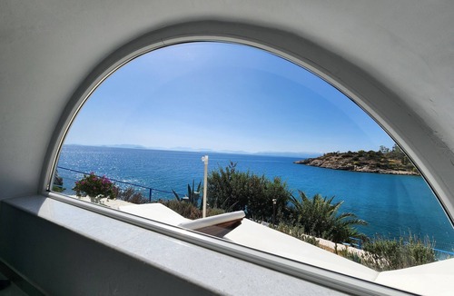 Bralos Villa | Villa Nikolitsa with privet beach