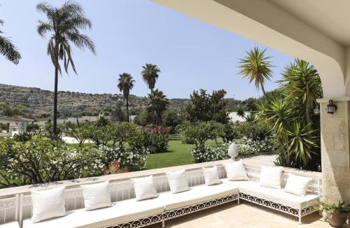 Floridia Villa | Villa Nivara