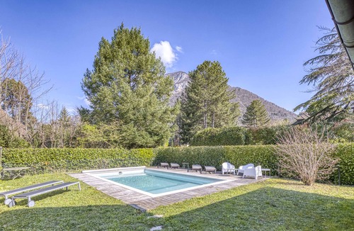 Menthon-Saint-Bernard Villa | Villa Norton - piscine et proche du Lac