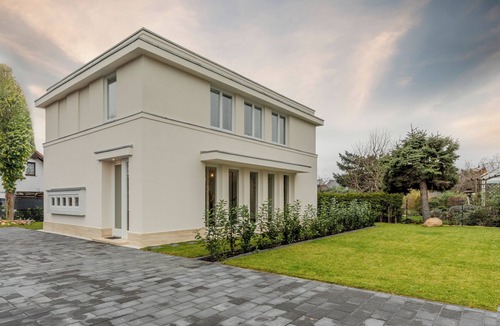Altglienicke Villa | Villa Nova Berlin -stilvoll, ruhig & modern