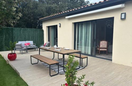 Carpentras House | Villa Npda