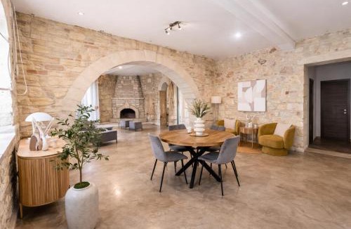 Tilisos Villa | Villa Nuelle