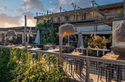 Calvisson Hotel | Villa Occitana