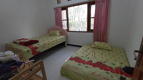 Ngaglik House | Villa Ohana Batu