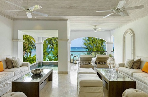 Old Trees Bay Apartment | Villa Old Trees 6 – Firefly – Oceanfront Penthouse Living on Paynes Bay, Barbados
