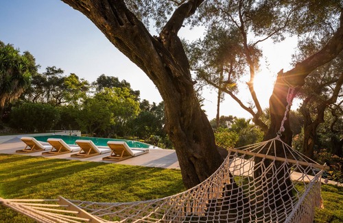 Benitses Villa | Villa Olea -private infinity pool, stunning sea views, fast internet, sleeps 10+