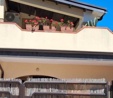 Agnone House | Villa Oleandri mare di Sicilia