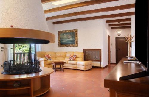 Castello House | Villa Olga Lago Maggiore