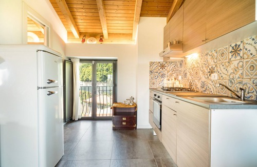 Aci Catena Villa | Villa 'Oliva Ecofriendly' with Sea View, Wi-Fi and Air Conditioning