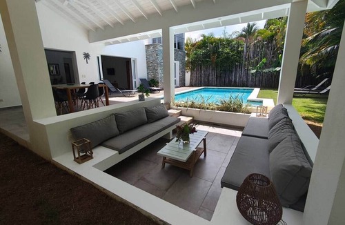 La Iglesia Villa | Villa Olive, close to the beaches and the village