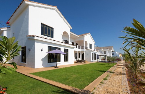 Palm Jumeirah Villa | Villa on Beach w/Private Pool The Palm Jumeirah