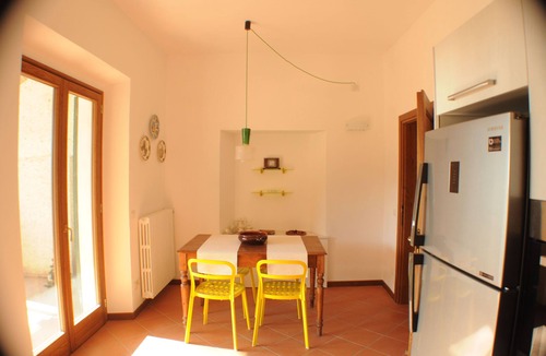 Castelfranco di Sopra Villa | Villa on the Tuscan hills near Florence
