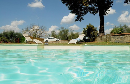 Castelfranco di Sopra Villa | Villa on the Tuscan hills near Florence