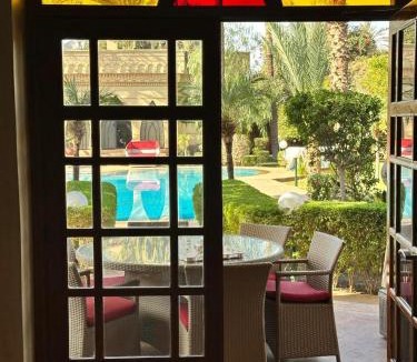 Menara Villa | Villa Oum Palace
