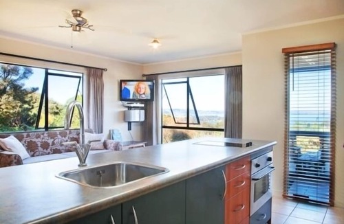 Omiha Apartment | Villa Pacifica Apartment 1-Free car/transfers