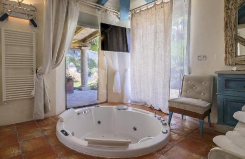 Portoferraio Villa | VILLA PADULELLA 8&2, Emma Villas