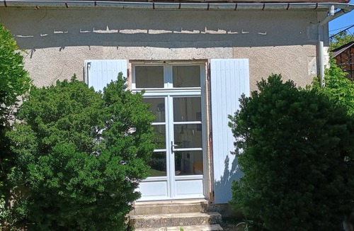 Montbron Cottage | Villa Paignon Studio, charming fully equipped cottage